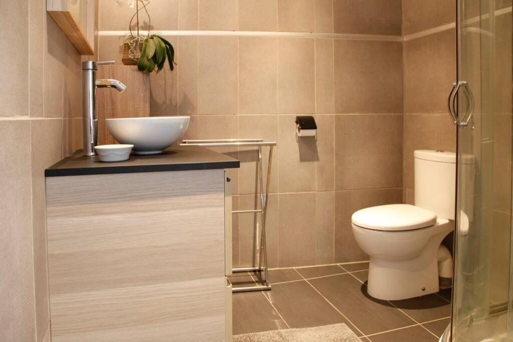 Maison De Charme Renovee Villa Cucuron Ngoại thất bức ảnh